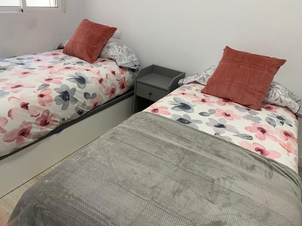 Apartamento—Centro Parking Gratis Grupos Малага Экстерьер фото